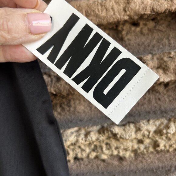 DKNY Classic Vintage Black Cropped Capri Pants Size 12 NWT $115 - Picture 8 of 11